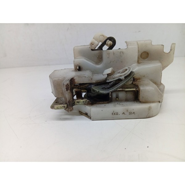 Fechadura Traseira Esquerda Mitsubishi  L200 1996 A 2011