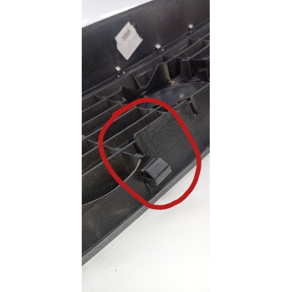 Grade Frontal Fiat Linea 2009 A 2013 735388923