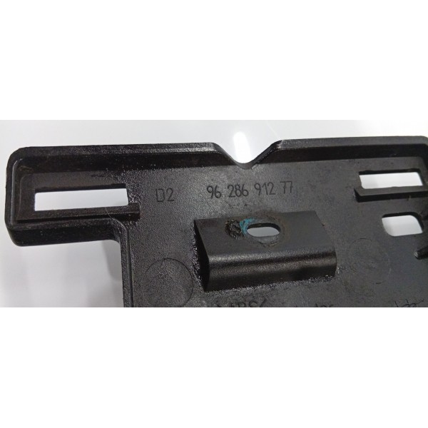 Moldura Grade Farol Bigode Direito Peugeot 206 1998 A 2010