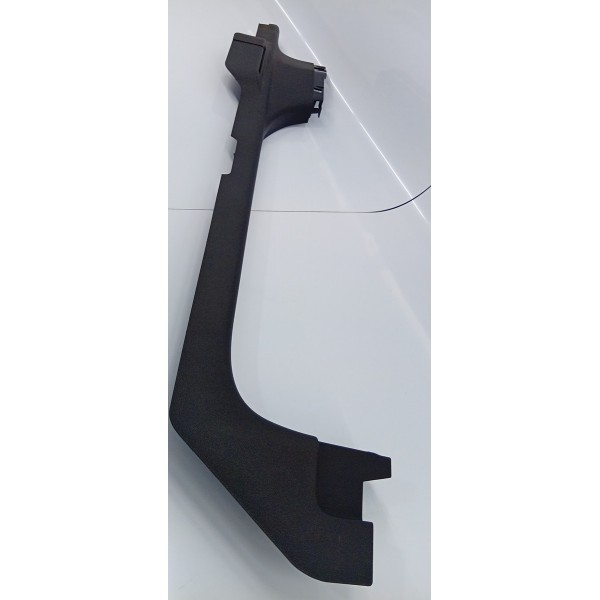 Soleira Interna Porta Dianteira Esquerda Gm Onix 2020 A 2024