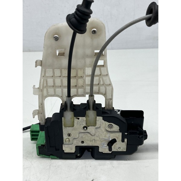 Fechadura Porta Traseira Esquerda Hyundai I30 2009 A 2012