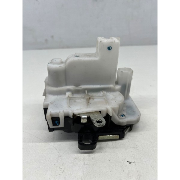 Fechadura Traseira Esquerda Fiat  Palio 2012 A 2018