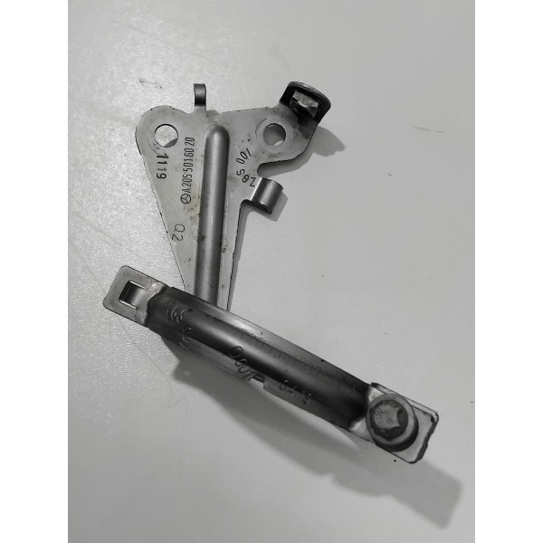 Suporte Bomba De Água Mercedes-bens C180 2015 A 2018