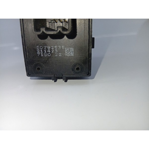 Botão Vidro Elétrico Traseiro Esquerdo Chevrolet Onix 2017