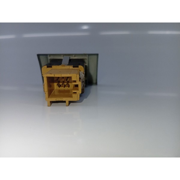 Botão Sensor Estacionamento Volkswagen Amarok 2014 A 2016