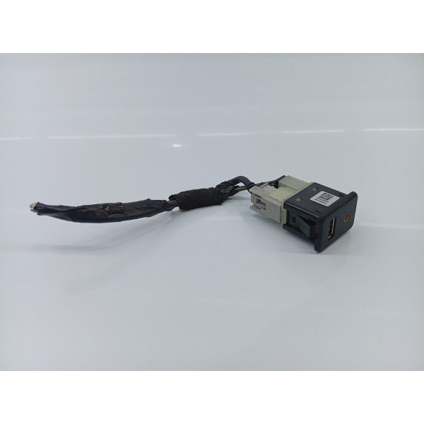 Conector Usb Auxiliar Chevrolet Cobalt 2012 A 2016