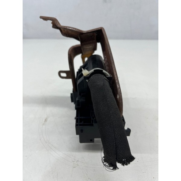 Caixa De Fusível Externa Honda Hr-v 2016 A 2020