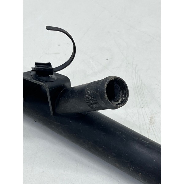 Tubo Cano Agua Renault Duster 2012 A 2014 8200972216