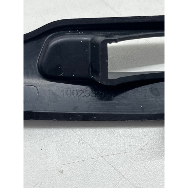 Moldura Camando Ar Fiat Strada 2022