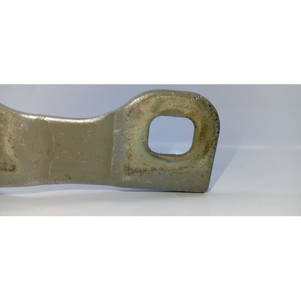 Dobradiça Capo Dianteiro Chevrolet Onix 2013 A 2017