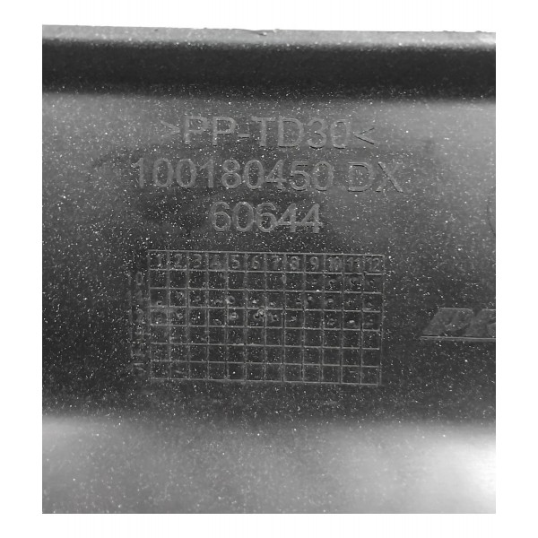 Spoiler Direito Moldura Soleira Uno Sporting 2011 A 2018