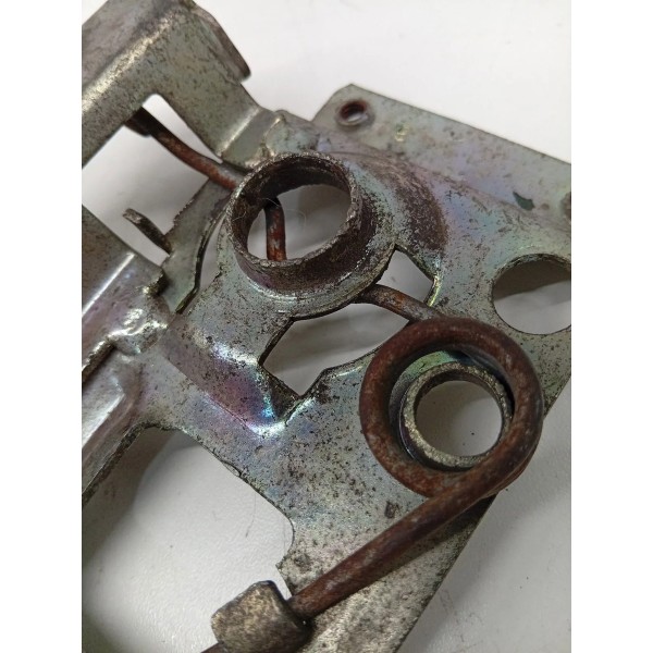 Gancho Fechadura Capo Fiat Strada 2008 A 2018