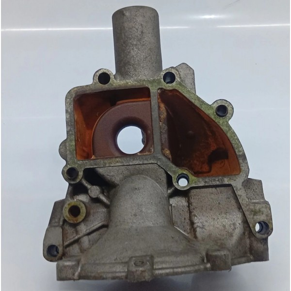 Carcaça Bomba Da Agua Ssangyong Kyron 2.0 16v 2011