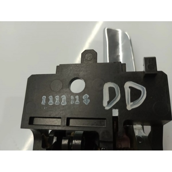 Maçaneta Interna Dianteira Dir. Mitsubishi Asx 2014 A 2015