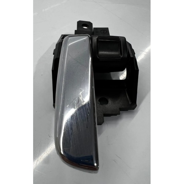 Trinco Interno Tras. Esquerdo Mitsubishi Asx  2014 A 2015