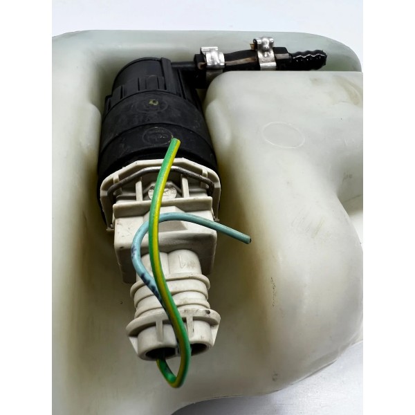 Reservatorio Gasolina Partida Frio Peugeo C3 207 2001 A 2008