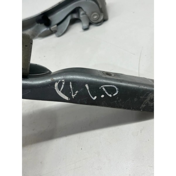 Par De Dobradiças Capô Palio Attractive Punto 2011 A 2017