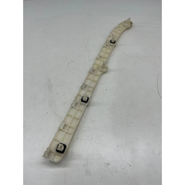 Suporte Do Para-choque Traseiro Esquerdo Pajeiro 2010 A 2015