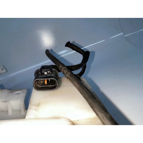 Reservatorio Limp. Parabrisa Mitsubishi Lancer 2019 A 2020