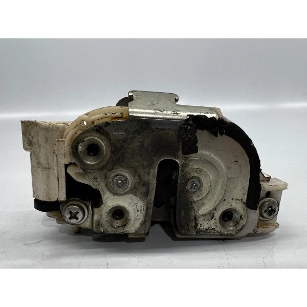 Fechadura Dianteira Esquerda Mitsubishi Lancer 2011  A 2016