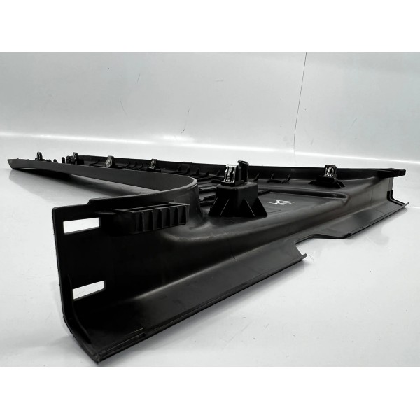 Acabamento Coluna Central Lado Direito Ford Ka 2020