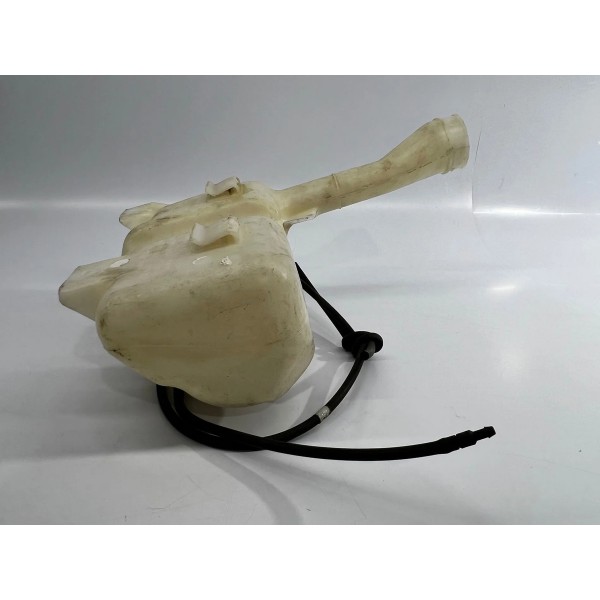 Reservatório Água Parabrisa Toyota Etios  2015 A 2018