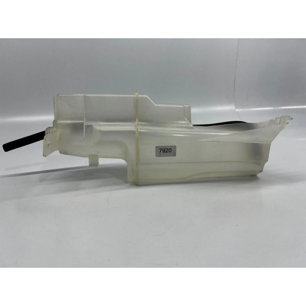 Reservatorio De Agua Nissan Versa 2011 A 2019