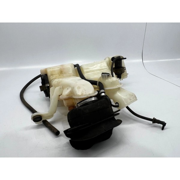 Reservatório Água Parabrisa Partida Fria Renault Captur 2019