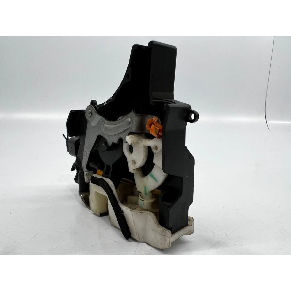 Fechadura Porta Tras. Direito Mitsubishi Triton 2008 A 2016