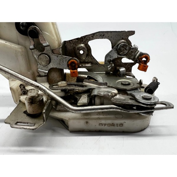 Fechadura Dianteira Esquerda Mitsubishi Pajero 2005 A 2011