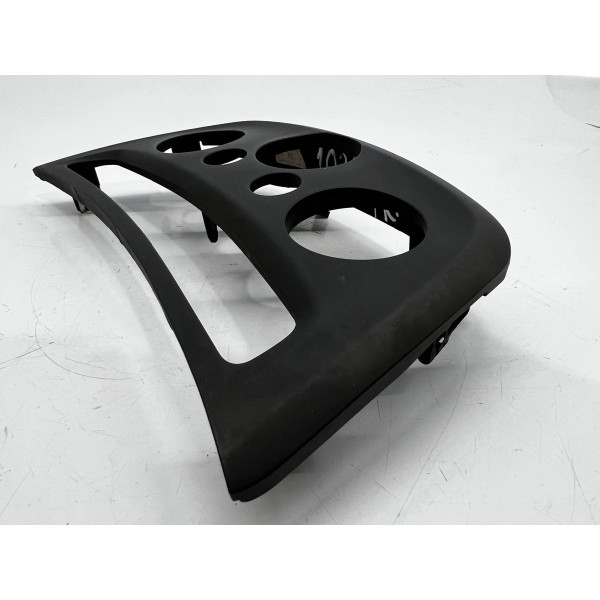 Moldura Comando Ar Condicionado Chevrolet Tracker 2018