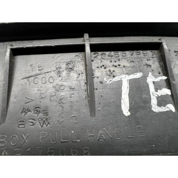 Moldura Pux. Porta Trase. Esq. Mitsubishi Pajero 2010 A 2015