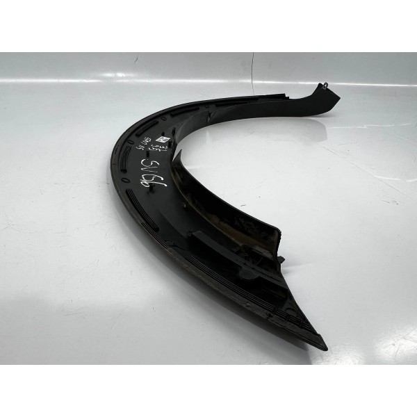 Moldura Paralama Traseiro L.e Volkswagen Saveiro 2014 A 2016