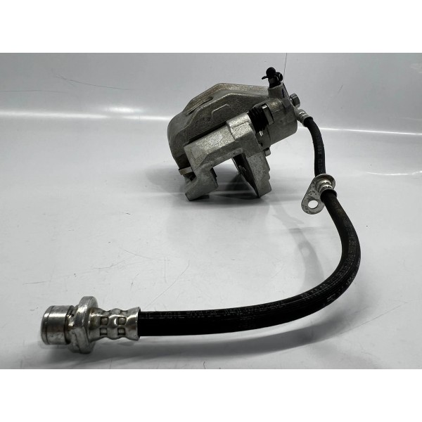 Pinça Dianteira Esquerda Gwm Haval H6 Phev 2025 1.5 Híbrido