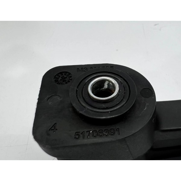 Kit Gancho Da Caçamba Original Fiat Strada 1999 A 2006