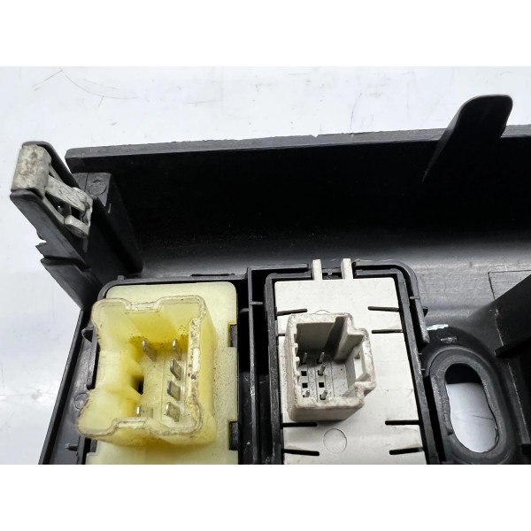 Moldura Comando Ar Renault Sandero 2017 A 2018