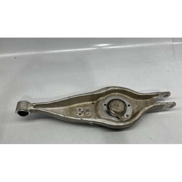 Balança Traseira Direito Gwm Haval Gt H6 2023 A 2025