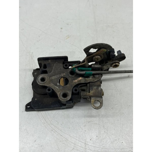 Fechadura Manual Dianteira Dir.  Chevrolet S10 1996 A 2011