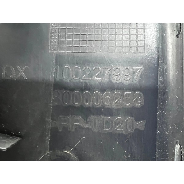 Soleira Porta Fiat Strada 2021 A 2024