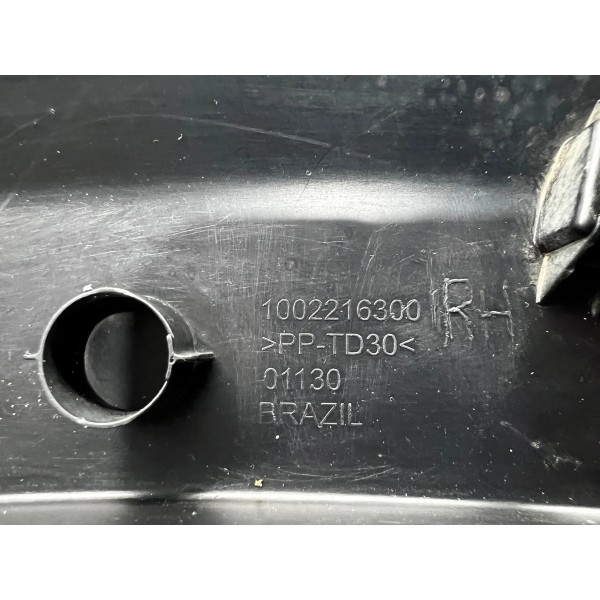 Moldura Paralama Traseiro Esquerdo Fiat Toro 2016 A 2020