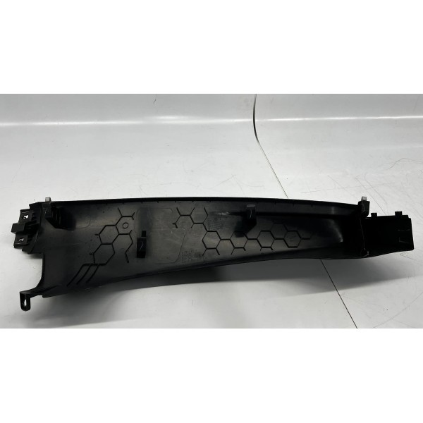 Acabamento Coluna Traseira Esquerda Volkswagen Golf Gti 2019