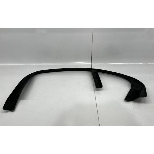 Guarnição P. Traseira Esquerda Mercedes-ben C180 2015 A 2018