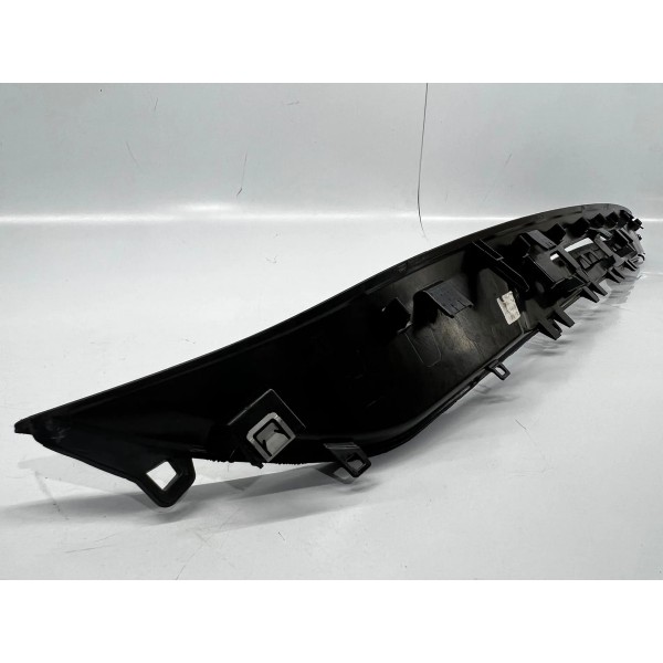 Moldura Inferior Aerofólio Volkswagen Nivus 2020 A 2022