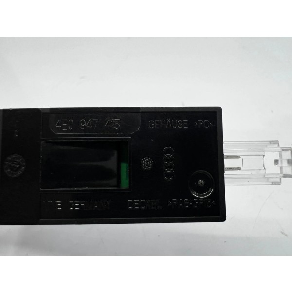 Luz Cortesia Interior Do Porta Luvas Audi Q5 2011