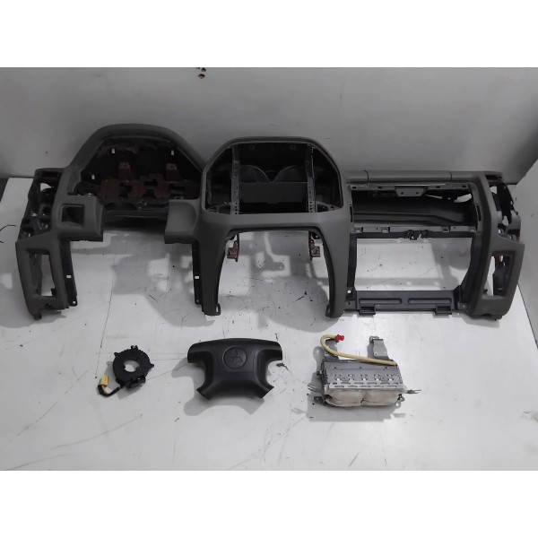 Kit Tabelier Mitsubishi Pajero 3.2 Diesel 2001 A 2007