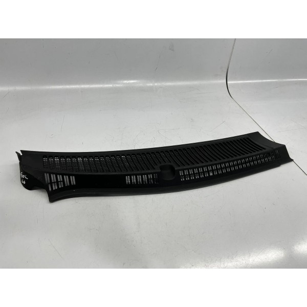 Grade Churrasqueira Direita Volkswagen Voyage  2016 A 2023