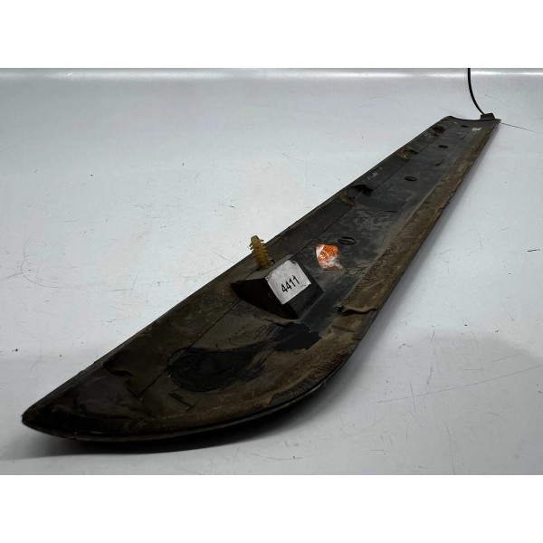 Acabamento Lateral Traseiro Direito Fiat Strada 2000 A 2004