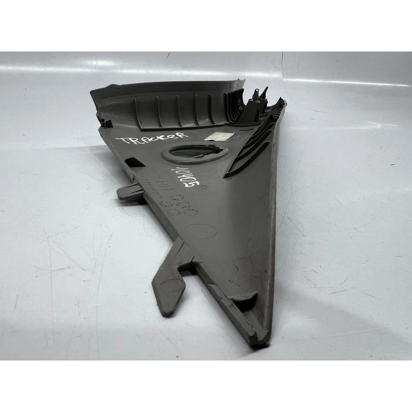 Acabamento Coluna Direita Parabrisa Chevrolet Tracker 2013