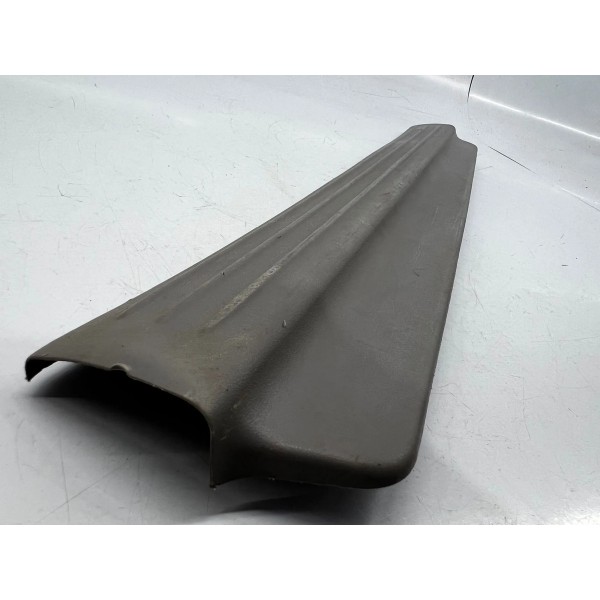 Soleira Dianteira Dir  Mitsubishi L200 Triton 2008 A 2016