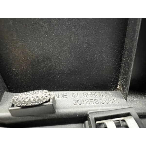 Moldura Painel Instrumentos Volkswagen Passat 2016 A 2020